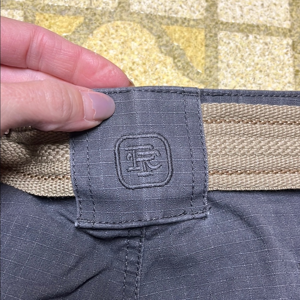 EUC two Ranch Tough Gray and Blue Cargo Shorts - Picture 8 of 16